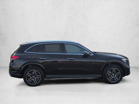 Certified 2026 Mercedes-Benz GLC 300 image 4