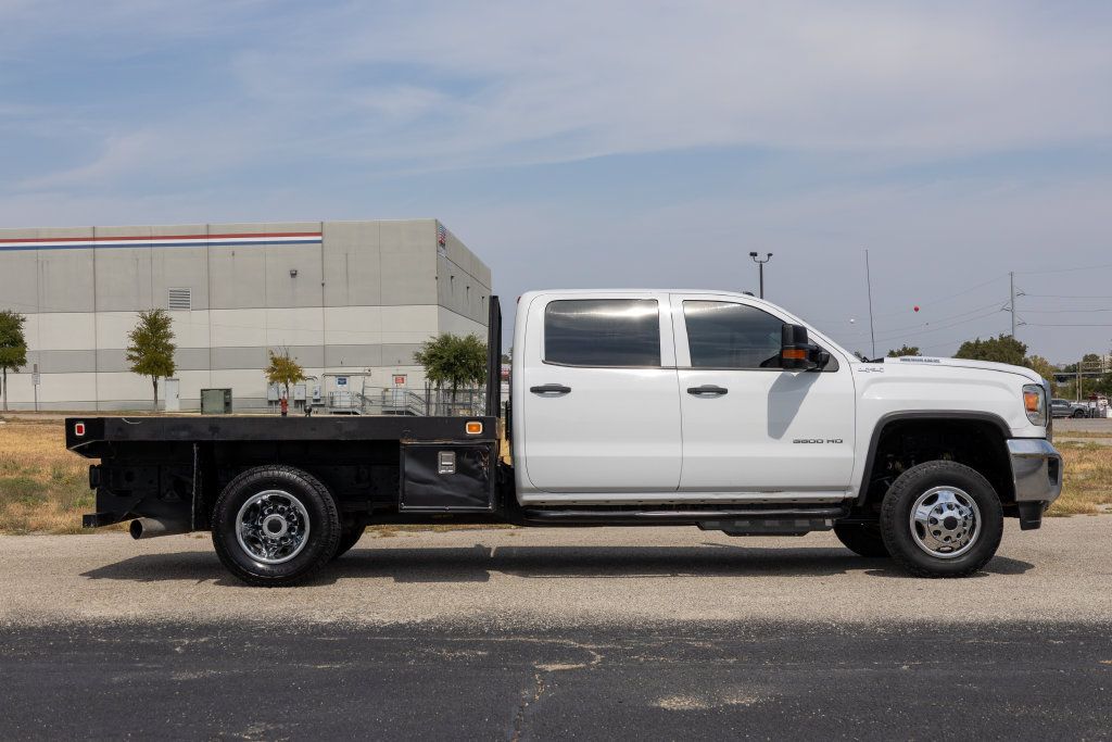 Used 2018 GMC Sierra 3500 4x4 Crew Cab w/ Sierra Convenience Package image 8