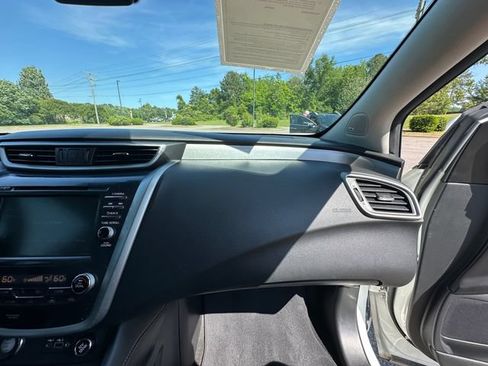 Used 2021 Nissan Murano SL w/ SL Moonroof Package FWD image 19