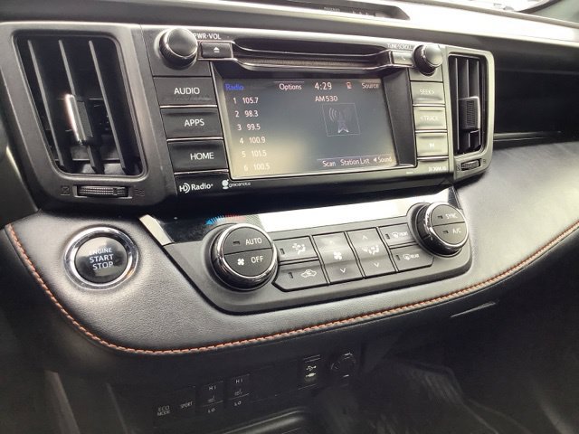 Used 2017 Toyota RAV4 SE w/ Power Extra Value Package AWD/4WD image 32
