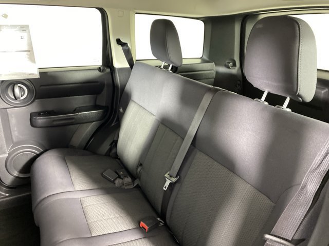 Used 2011 Dodge Nitro Heat AWD/4WD image 22