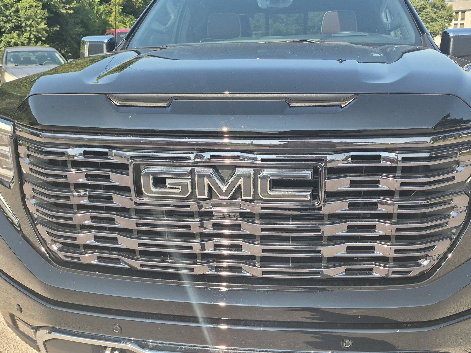 Used 2026 GMC Sierra 1500 Denali Ultimate AWD/4WD image 13