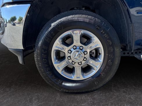 Used 2024 RAM 2500 Big Horn w/ Bed Utility Group image 9