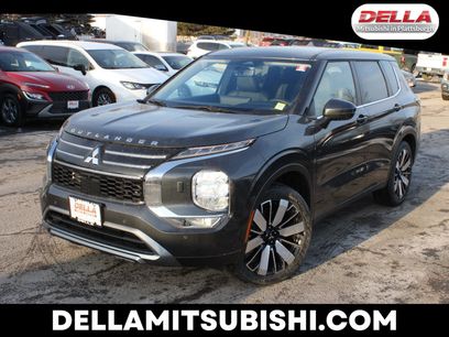 New 2026 Mitsubishi Outlander SE