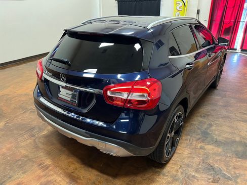 Used 2018 Mercedes-Benz GLA 250 SEDAN image 46