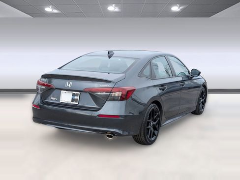 Used 2025 Honda Civic Sport image 9
