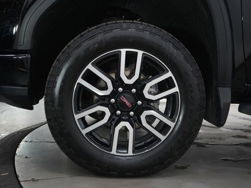Used 2025 GMC Sierra 1500 AT4 w/ AT4 Preferred Package image 30