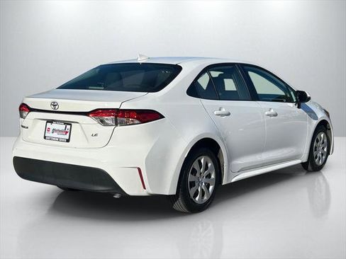 Certified 2024 Toyota Corolla LE image 5