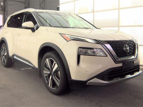Used 2023 Nissan Rogue Platinum w/ Platinum Premium Package AWD/4WD image 3