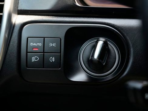 Used 2022 Porsche Cayenne Turbo image 54