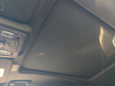 Used 2021 Cadillac Escalade Sport w/ Driver Assist Tech Package image 30