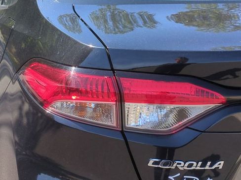 Used 2022 Toyota Corolla L FWD image 21
