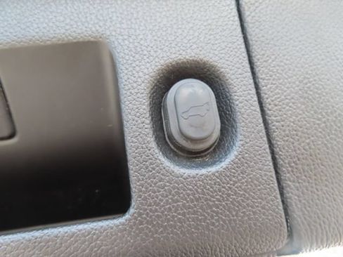 Used 2019 Chevrolet Tahoe LT AWD/4WD image 45