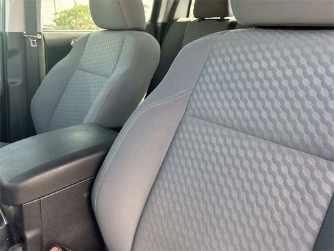 Used 2021 Toyota Tacoma SR5 image 19