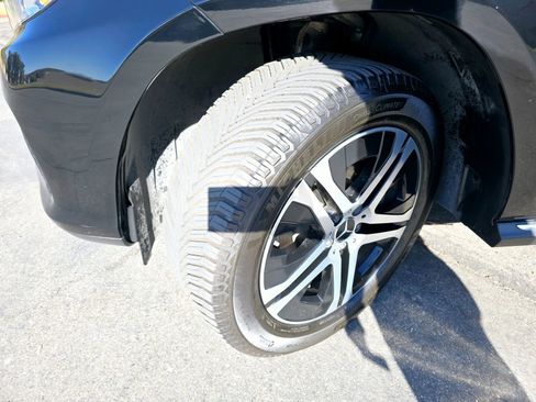 Used 2019 Mercedes-Benz GLS 450 4MATIC w/ Premium 1 Package image 11