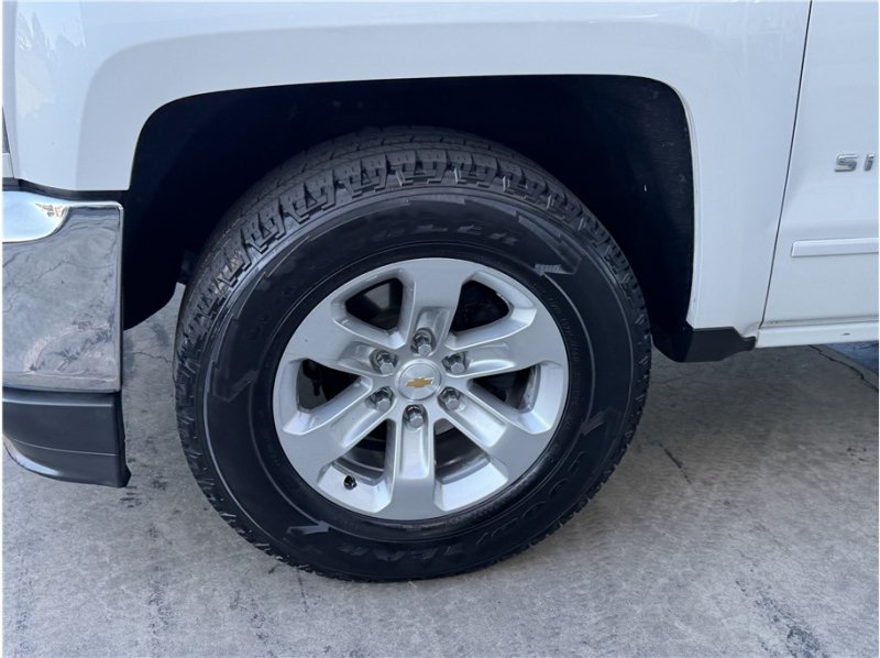 Used 2017 Chevrolet Silverado 1500 LT w/ All Star Edition RWD image 11