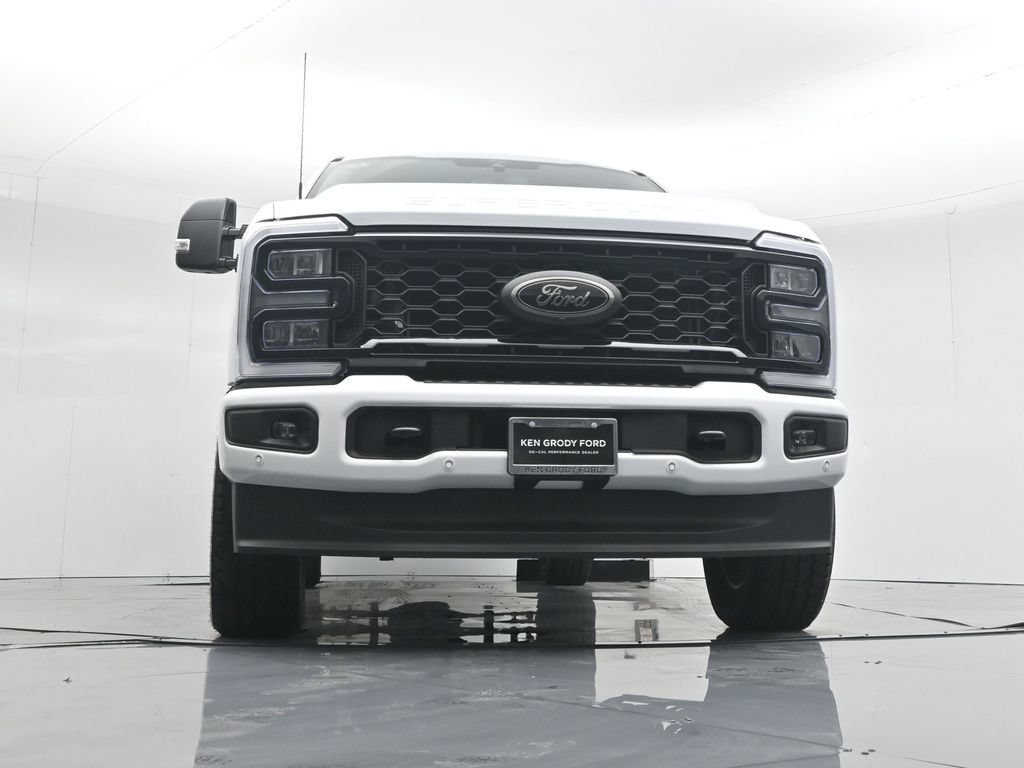 New 2026 Ford F250 Lariat w/ Black Appearance Package AWD/4WD image 33