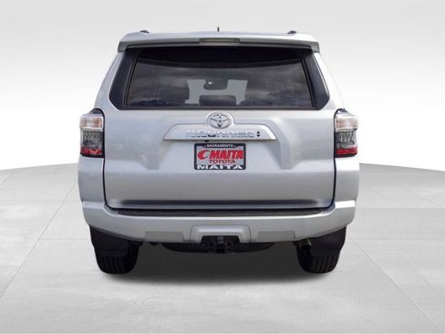 Certified 2024 Toyota 4Runner SR5 Premium image 4