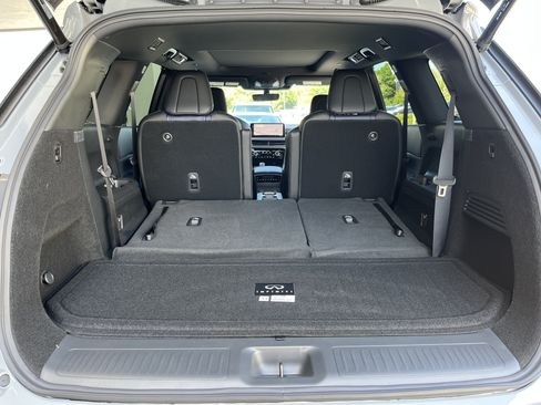 Certified 2026 INFINITI QX60 Sport w/ Dark Cargo Package AWD/4WD image 20