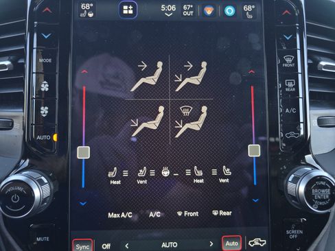 Used 2022 RAM 1500 TRX w/ TRX Level 2 Equipment Group AWD/4WD image 29