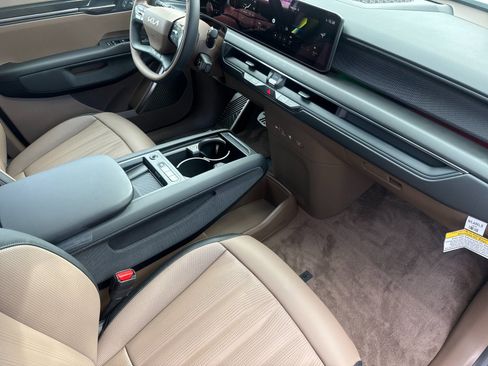 New 2026 Kia EV9 GT-Line AWD/4WD image 16