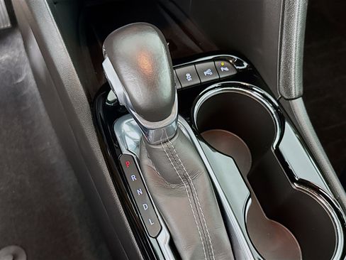 Used 2021 Buick Encore GX Essence w/ Advanced Technology Package image 19