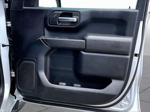 Used 2021 Chevrolet Silverado 1500 Custom RWD image 23