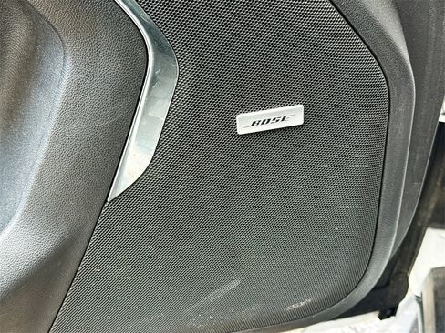 Used 2023 Chevrolet Suburban LT image 20