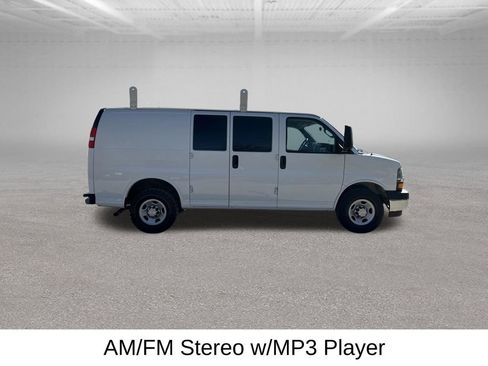 Used 2019 Chevrolet Express 2500 w/ Driver Convenience Package image 15