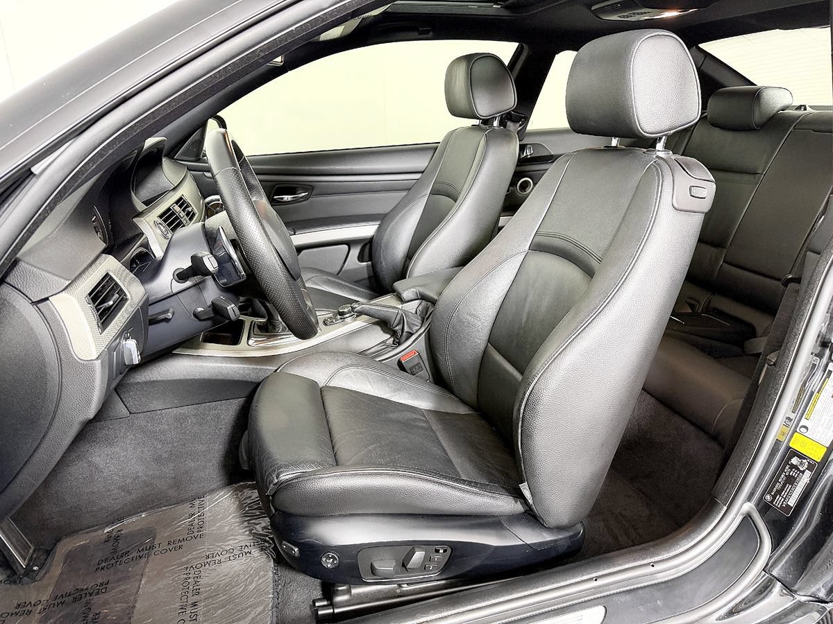 Used 2012 BMW 335is Coupe RWD image 32