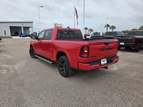 Used 2025 RAM 1500 Big Horn RWD image 8