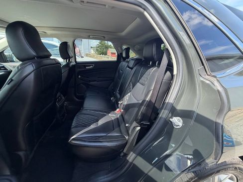 Used 2023 Ford Edge Titanium w/ Equipment Group 301A AWD/4WD image 10