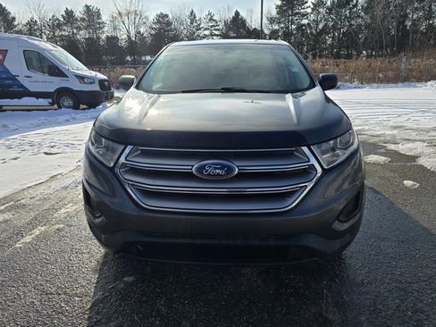 Used 2017 Ford Edge SE image 8