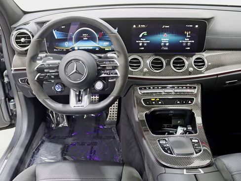 Used 2022 Mercedes-Benz E 53 AMG 4MATIC Sedan image 15