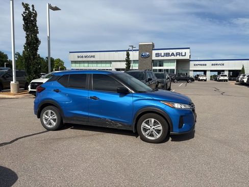 Used 2024 Nissan Kicks S FWD image 1