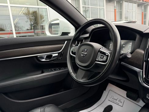 Used 2018 Volvo V90 T5 Cross Country w/ Convenience Package image 29