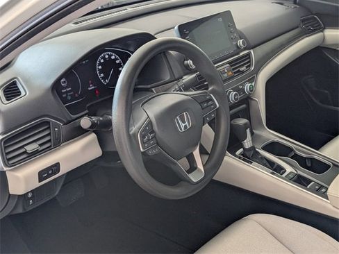 Used 2020 Honda Accord LX image 7
