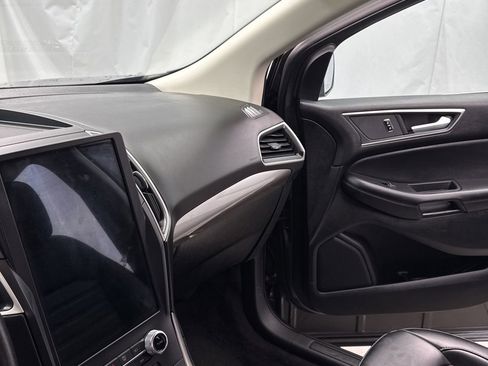 Used 2024 Ford Edge SEL image 22