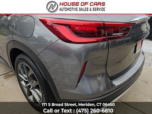 Used 2019 INFINITI QX50 Essential w/ Sensory Package image 16