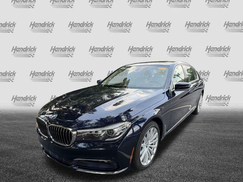 Used 2016 BMW 740i RWD image 5