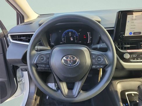 Used 2026 Toyota Corolla LE image 29