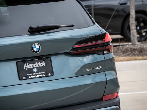 New 2026 BMW X5 sDrive40i w/ Climate Comfort Package image 8