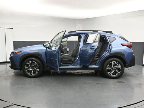 Used 2024 Subaru Crosstrek 2.0i Premium AWD/4WD image 40