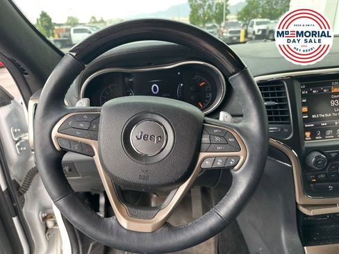 Used 2015 Jeep Grand Cherokee Summit AWD/4WD image 12
