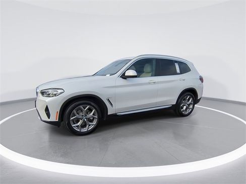 Used 2022 BMW X3 sDrive30i w/ Convenience Package image 4