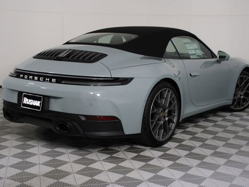 New 2026 Porsche 911 Carrera 4S image 7