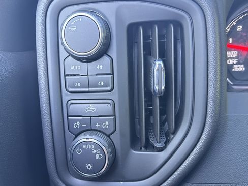 Used 2024 Chevrolet Silverado 1500 Custom Trail Boss w/ LPO, Dark Essentials Package AWD/4WD image 22