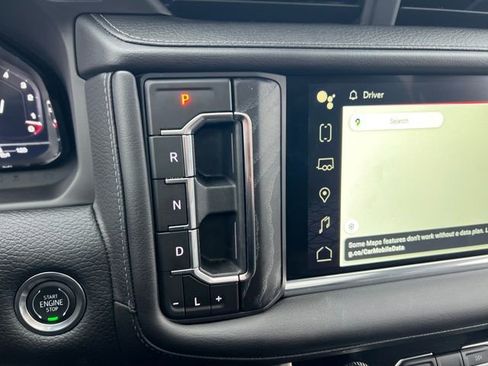 Certified 2024 GMC Yukon XL Denali image 22