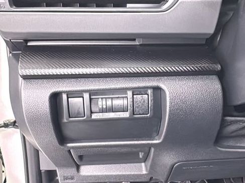 Used 2024 Subaru Crosstrek 2.0i Premium image 35