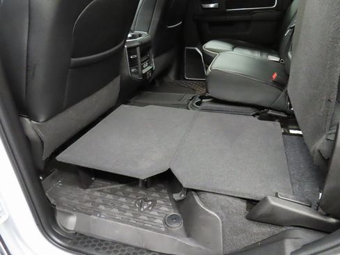 Used 2024 RAM 2500 Laramie w/ Night Edition image 48